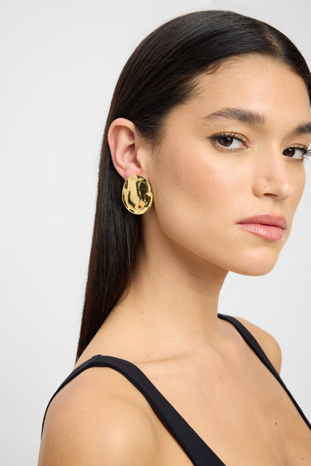 Gisele Oval Earring